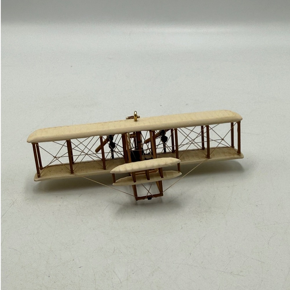 Hallmark Keepsake Ornament 1997 The Flight at Kitty Hawk Skys the Limit Series 1